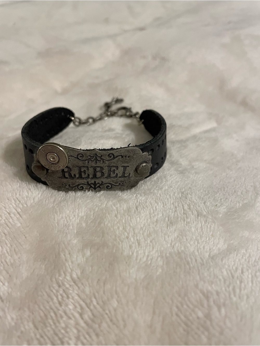 Shotgun Shell Jewelry
Real Leather bracelet with real shot gun shell  - black